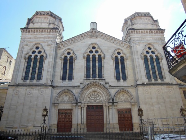 Est-ce que la synagogue de Bordeaux fut construite en 1878 ?