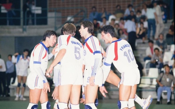 1987 : Contre qui les français ont-ils perdu la finale du Championnat d'Europe de Volley-Ball ?