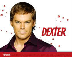 Qui joue le personnage principal de "Dexter" ?