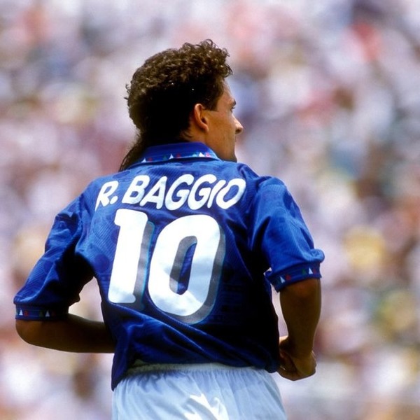 Dans combien de clubs Roberto Baggio a-t-il joué ?