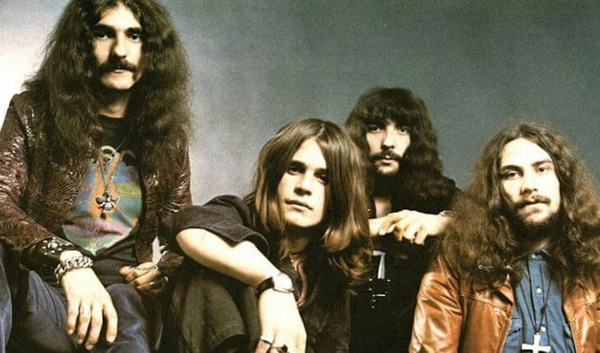 Chez Black Sabbath, qui était le batteur ?
