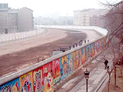 En quelle année fut abandonné le mur de Berlin ?