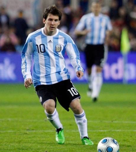 Quelle est la date de sa première sélections en équipe d'Argentine ?
