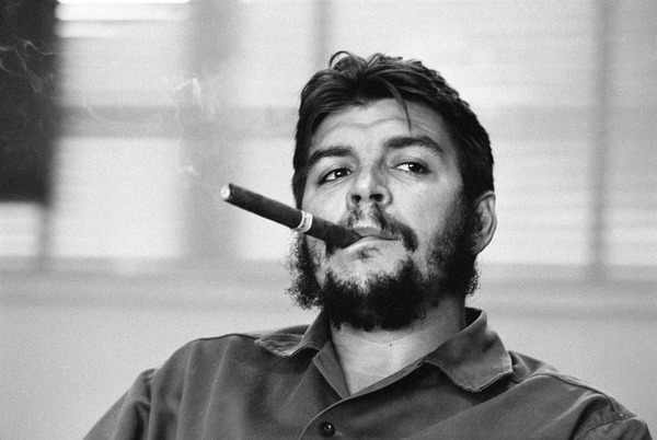 Qui est-il ?