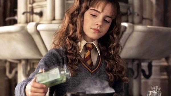 Dans quel "Harry Potter" Hermione prépare-t-elle cette « potion » ?