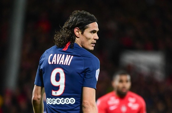 Dans lequel de ces clubs, Edison Cavani n'a-t-il jamais joué ?