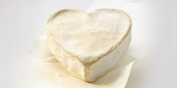 Ce fromage est reconnaissable à sa forme de cœur. C'est  :