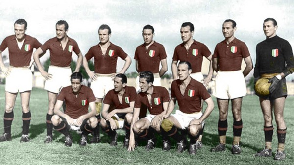 Comment a été nommé le célèbre crash aérien qui a décimé l'équipe du Torino en 1949 ?