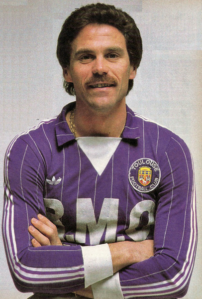 Qui est ce célèbre défenseur qui a porté le maillot toulousain dans les années 80 ?