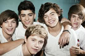 One Direction What Makes You Beautiful :Baby you light up my world like nobody else...