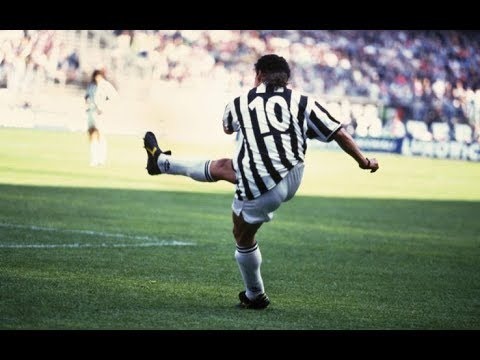 En demi-finale aller de la Coupe UEFA 93, Roberto Baggio inscrit un coup-franc direct face à......