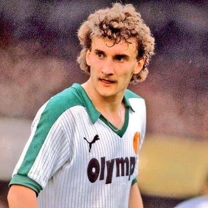 Pour quel club italien a-t-il quitté le Werder en 1987 ?