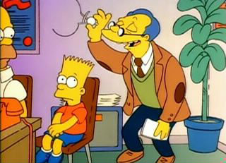 Le psychologue scolaire annonce à Marge et Homer que Bart est un génie, son QI est de ...