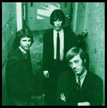Avant de créer The Doors, dans quel groupe Jim et Ray ont-ils joué ?