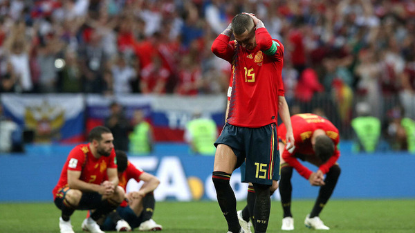 Mais la Roja est éliminée en 8ème de finale à l'issue des tirs au but contre...