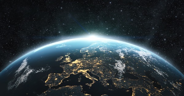 Quelle Planète est la plus proche de la Terre ?