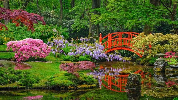 Sur combien de grands principes est composé un jardin japonais ?
