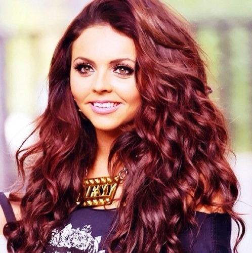 Quel âge a Jesy Nelson ?