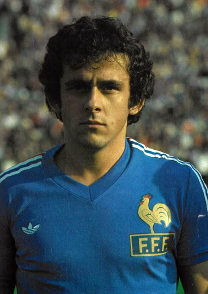 Qui est ce jeune footballeur nancéen qui fait ses grands débuts en équipe de France ?