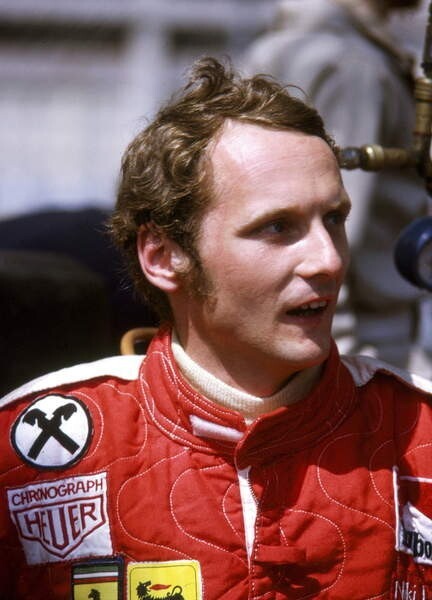Suite à un accident en 1976, qu'est-il arrivé à Niki Lauda ?