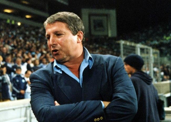 L'OM termine second de ce championnat à combien de points derrière le Champion bordelais ?