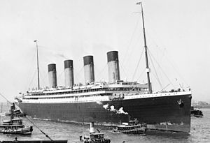 Qui du Titanic ou du Britannic a été construit pratiquement en même temps que l'Olympic ?