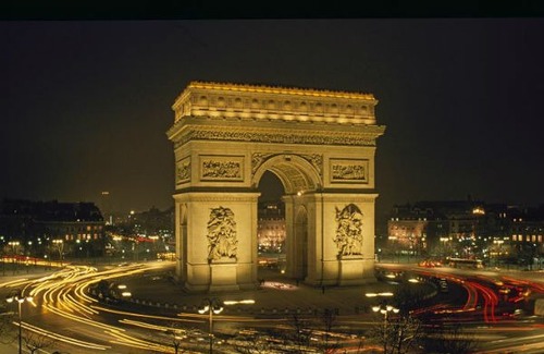 Ce monument parisien est ...
