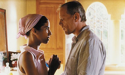 Dans quel film de Jacques Doillon l'action se situe-t-elle dans une villa à Marrakech ?