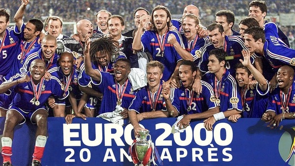Quel champion du Monde 98 ne figurait pas dans l'effectif des champions d'Euro 2000 ?