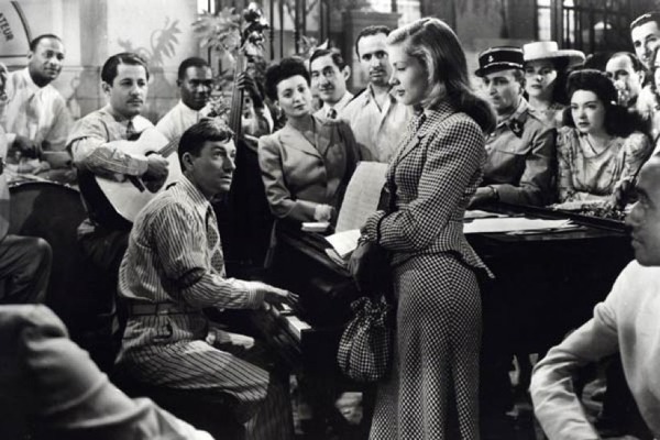 Dans Le Port de l’angoisse (1944), Humphrey Bogart a pour partenaire :