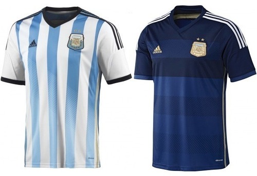 Quelle maillot l'Argentine a-t-elle mis pour jouer ?