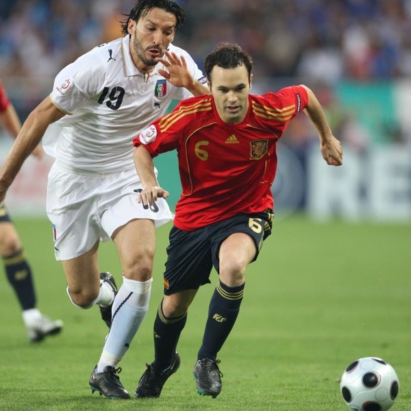 En quart de finale de l'Euro 2008, les espagnols éliminent les italiens .....