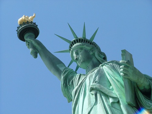 Dans quelle ville est située la Statue de la liberté ?