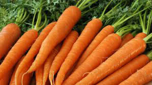 Qui aime les filles qui mangent des carottes ?