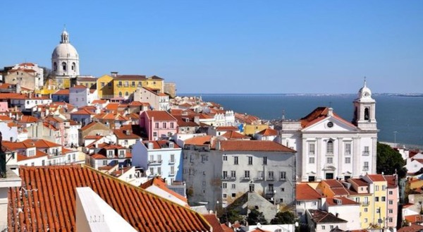Quelle est la capitale du Portugal 🇵🇹 ?