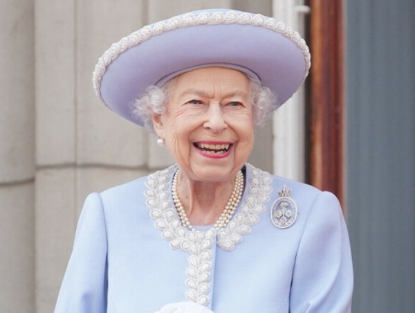 Quelques mois avant sa disparition, la reine Elisabeth 2 célébrait son jubilé de platine. Depuis combien d'année régnait-elle ?