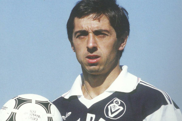 Dans l'histoire des Girondins, Alain Giresse est à ce jour...