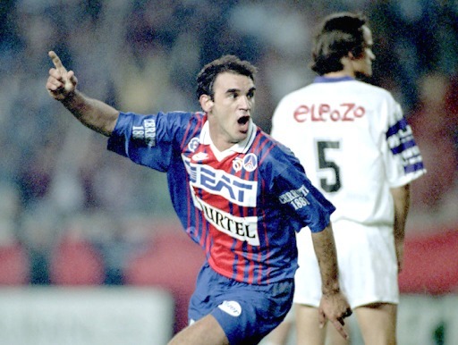 Le titre de Champion de France du PSG en 1994 est le premier de l'histoire du club.