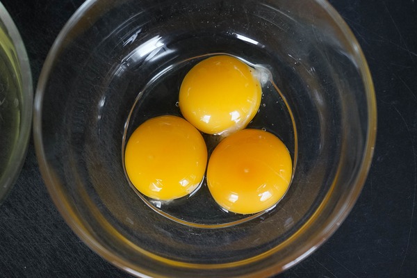 Le jaune d’œuf est bon pour les muscles.