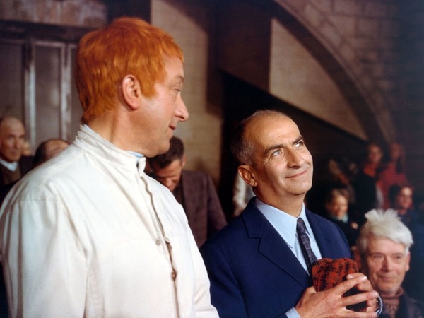 Quel est le nom du personnage joué par Louis de Funès dans "Le petit baigneur" ?