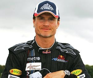 L'écossais David Coulthard était un célèbre pilote de.....