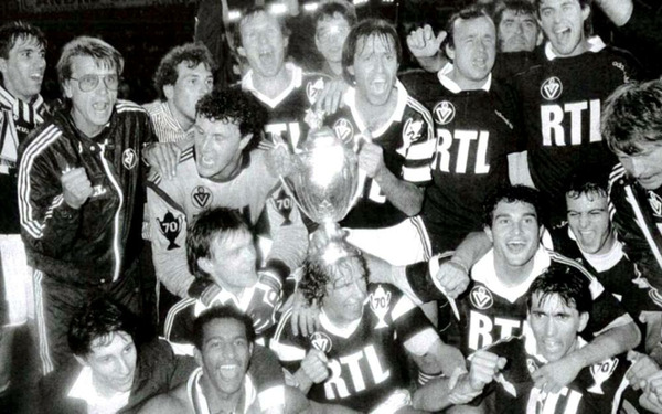 En quelle année les Girondins ont-ils fait le doublé Coupe de France/Championnat de France ?