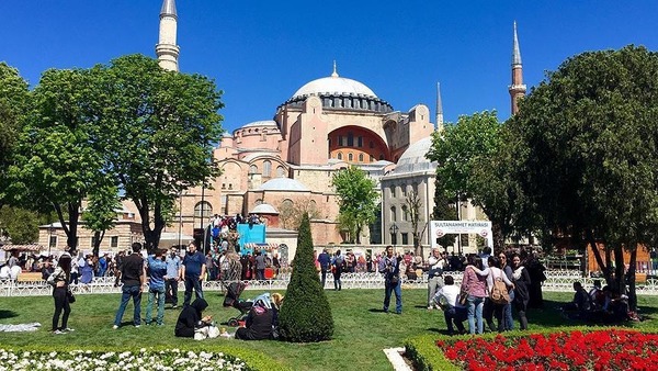 Quelle est la nationalité des touristes les plus nombreux à Istanbul ?