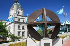 Dans quelle ville canadienne peut-on voir le monument de l'Unesco ?