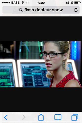 Felicity a-t-elle embrassé Barry ?