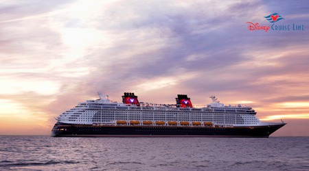 Combien de navires la compagnie Disney Cruise Line possède-t-elle ?