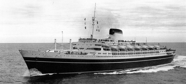 1956 : Combiens de personnes ont-ils perdu la vie lors du naufrage de l'Andrea Doria