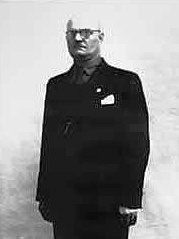 Christian Wirth est un officier nazi de la SS (ayant atteint le grade de Sturmbannra), ayant eu d'importantes responsabilités dans.....