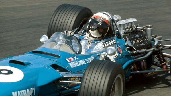 Sur sa Matra-Ford, qui est ce britannique qui remporte le Championnat du Monde de Formule 1 ?