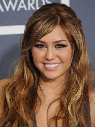 Miley Cyrus alias Hannah Montana est :